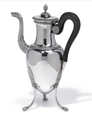 A coffee pot from Paris, - Silver