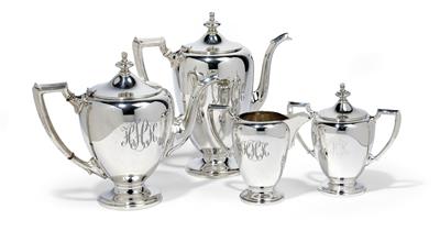Tee- und Kaffeegarnitur, - Silber und Russisches Silber