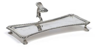 A George III. tray for snuffer scissors, from London, - Stříbro