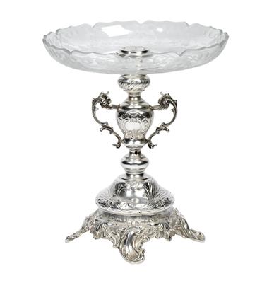 A centrepiece bowl from Vienna, - Stříbro