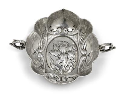 A cup with handle, from Augsburg, - Silver and Russian Silver