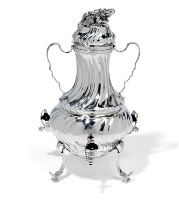 A samovar from Augsburg, - Stříbro a Ruské stříbro