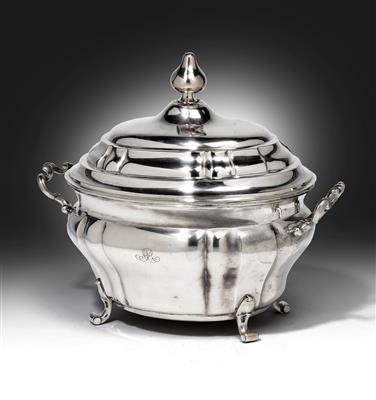 A lidded tureen from Germany, - Silver and Russian Silver