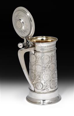 A lidded coin tankard from Germany, - Stříbro a Ruské stříbro