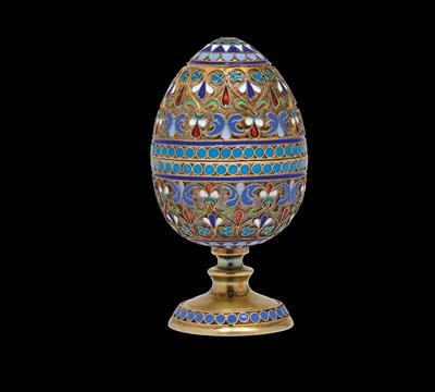 A cloisonné travel egg cup from Moscow, - Silver and Russian Silver