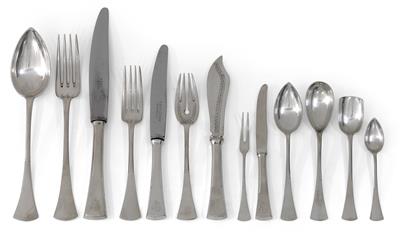 A cutlery service for 12 individuals, - Argenti e Argenti russo