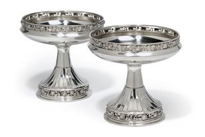 A pair of centrepiece bowls from Vienna, - Silver and Russian Silver