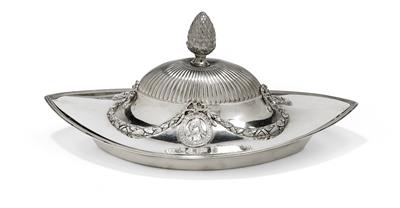 A neoclassical lidded tureen from Amsterdam, - Silver and Russian Silver