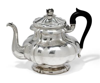 A teapot from Budapest, - Silver and Russian Silver