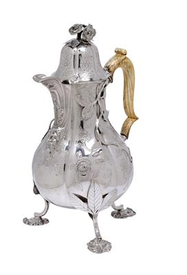 A large coffeepot from Amsterdam, - Silver and Russian Silver