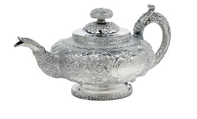 A George IV Teapot from London, - Silver