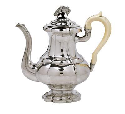 A Biedermeier Teapot from Vienna, - Stříbro