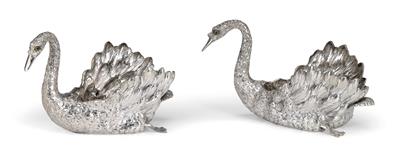 A Pair of Bowls in Swan Shape from Italy, - Stříbro a Ruské stříbro
