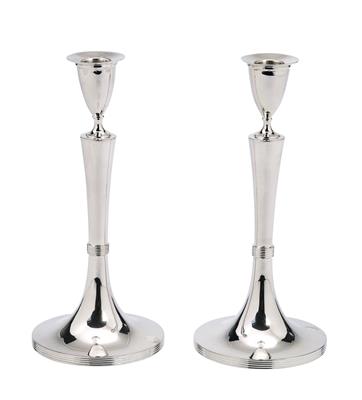 A Pair of Empire Candleholders from Vienna, - Argenti e Argenti russo