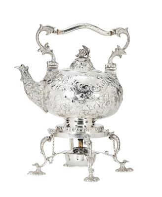 A Teapot with Rechaud and Burner from America, - Silber und Russisches Silber