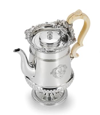 A George III Coffee Pot by Paul Storr, from London, - Stříbro a ruské stříbro