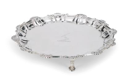 A George II Footed Platter from London, - Argenti