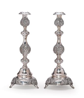 A Pair of Candleholders from London, - Argenti