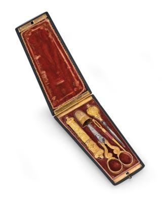 A Travel Sewing Kit from Paris, - Stříbro