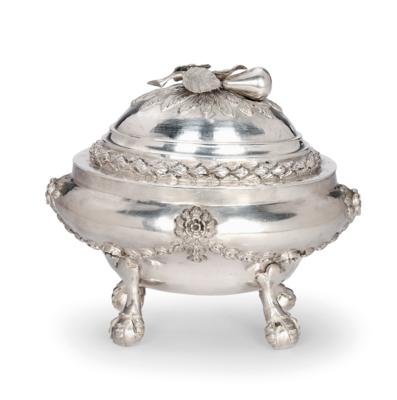 A Sugar Bowl from Venice, - Stříbro