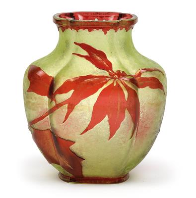 Vase, - Jugendstil und angewandte Kunst des 20. Jahrhunderts