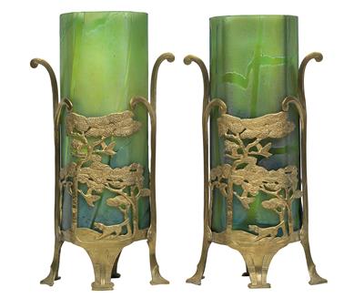 1 pair of vases in gilt metal frame, - Jugendstil e arte applicata del XX secolo