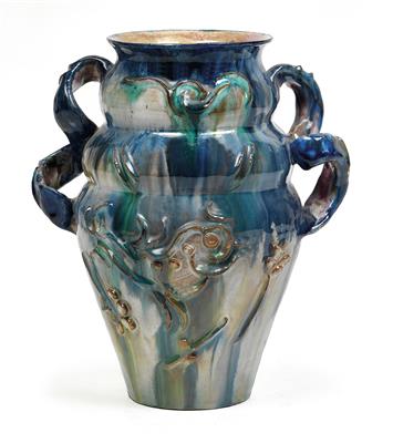 Vally Wieselthier, A vase with handles, - Secese a umění 20. století