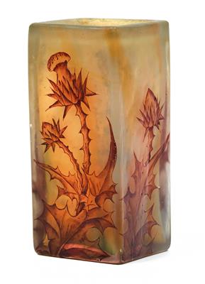 A vase with thistles, - Secese a umění 20. století