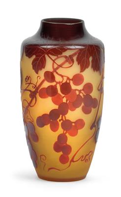 A vase with fruiting vines, - Secese a umění 20. století