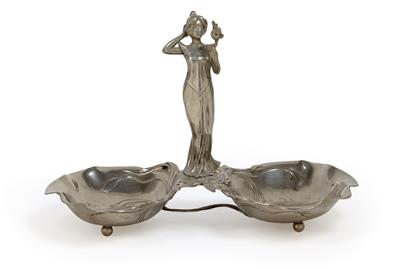 An offering tray featuring a central girl’s figure, - Jugendstil e arte applicata del XX secolo