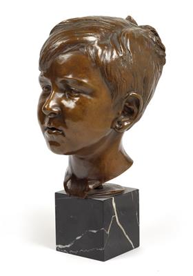 Franz Barwig (1868-1931), a bust of a boy, - Jugendstil e arte applicata del XX secolo