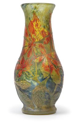 An overlaid and etched vase with fruit-laden chestnut branches by Daum, - Jugendstil e arte applicata del XX secolo