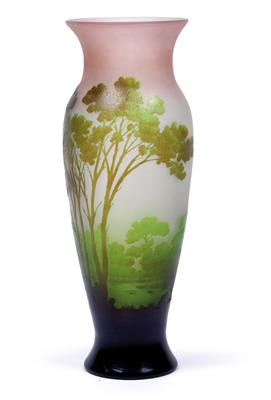 An overlaid and etched vase with a lakeside landscape by Gallé, - Jugendstil and 20th Century Arts and Crafts