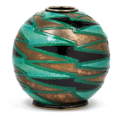 Camille Fauré, A globular vase, - Secese a umění 20. století