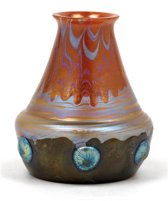 A small Lötz Witwe vase, - Secese a umění 20. století