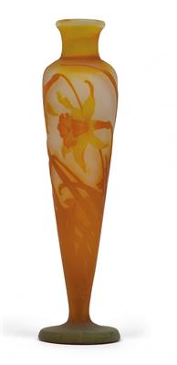 Vase mit Osterglocken, - Jugendstil und angewandte Kunst des 20. Jahrhunderts