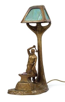 Tischlampe mit Hufschmied, - Jugendstil und Kunsthandwerk des 20. Jahrhunderts