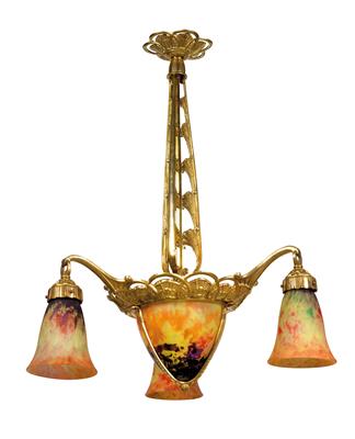 An etched four-light chandelier by Daum, - Jugendstil e arte applicata del XX secolo