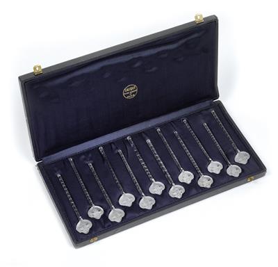 Twelve “Barr” champagne spoons in original casket, René Lalique, Wingen-sur-Moder, designed on 19 January 1932 - Jugendstil and 20th Century Arts and Crafts