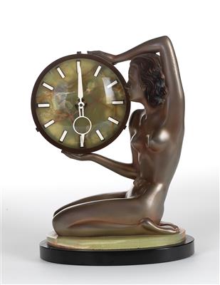 Josef Lorenzl, sitzender weiblicher Akt mit Uhr, Wien, um 1930 - Jugendstil und Kunsthandwerk des 20. Jahrhunderts