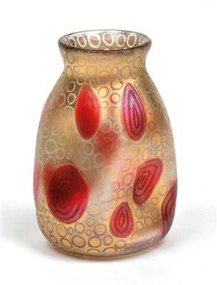 A vase, Johann Lötz Witwe, Klostermühle, c. 1902 - Jugendstil e arte applicata del XX secolo