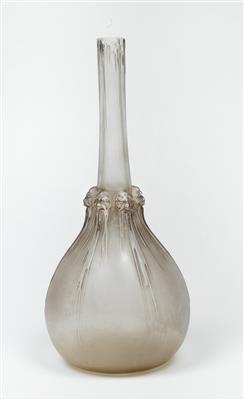 A carafe “Six Têtes”, René Lalique, Wingen-sur-Moder, model number: 3159, designed in 1914 - Jugendstil and 20th Century Arts and Crafts