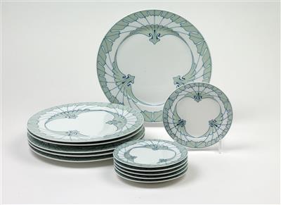 A “wing pattern” service, model: “T smooth”, consisting of: six dining plates and six small plates, designed in 1900/01, decoration by Rudolf Hentschel, 1901, executed by Staatliche Porzellanmanufaktur Meissen, before 1924 - Jugendstil and 20th Century Arts and Crafts