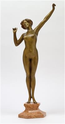 Paul Philippe (1870–1930), a figurine “Awakening”, designed c. 1925 - Secese a umění 20. století