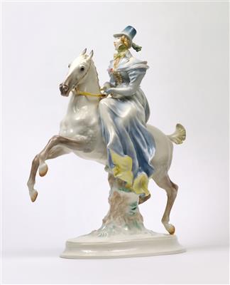 Paul Scheurich (Germany 1883–1945), a lady riding sidesaddle, designed in 1935, executed by Lorenz Hutschenreuter, Germany - Secese a umění 20. století