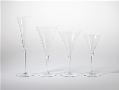 Oswald Haerdtl, a 33-piece drinking set no. 240, “Ambassador”, designed in 1924 for the Art Déco Exhibition in Paris - Secese a umění 20. století