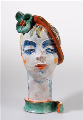 Vally Wieselthier, (Vienna 1895–1945 New York), a female head with green flower, model number: K 494, Wiener Werkstätte, 1928 - Jugendstil e arte applicata del XX secolo