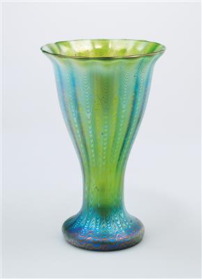 A vase, Johann Lötz Witwe, Klostermühle, c. 1900 - Jugendstil e arte applicata del XX secolo