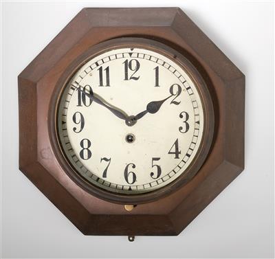 A wall clock, model design: Adolf Loos, c. 1920 - Secese a umění 20. století