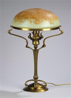 Tischlampe aus Bronze mit Lampenschirm von Johann Lötz Witwe, Klostermühle für E. Bakalowits, Söhne, Wien, um 1903 - Jugendstil u. angewandte Kunst d. 20. Jahrhunderts